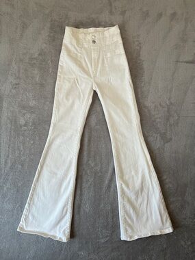 Free People White High-Rise Flare Jeans 25